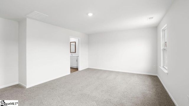 1072 Gagmon Drive, Wellford, SC 29385