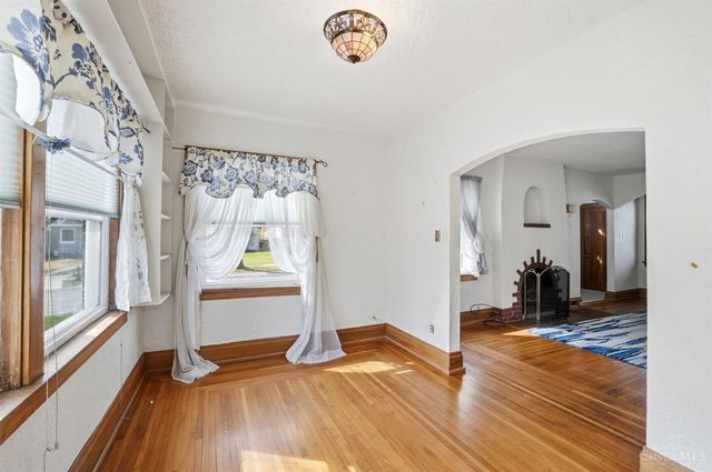 3314 S Woodmont Avenue, Cincinnati, OH 45213