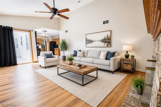5137 Pine Shadow Court, Mineral Ridge, OH 44440