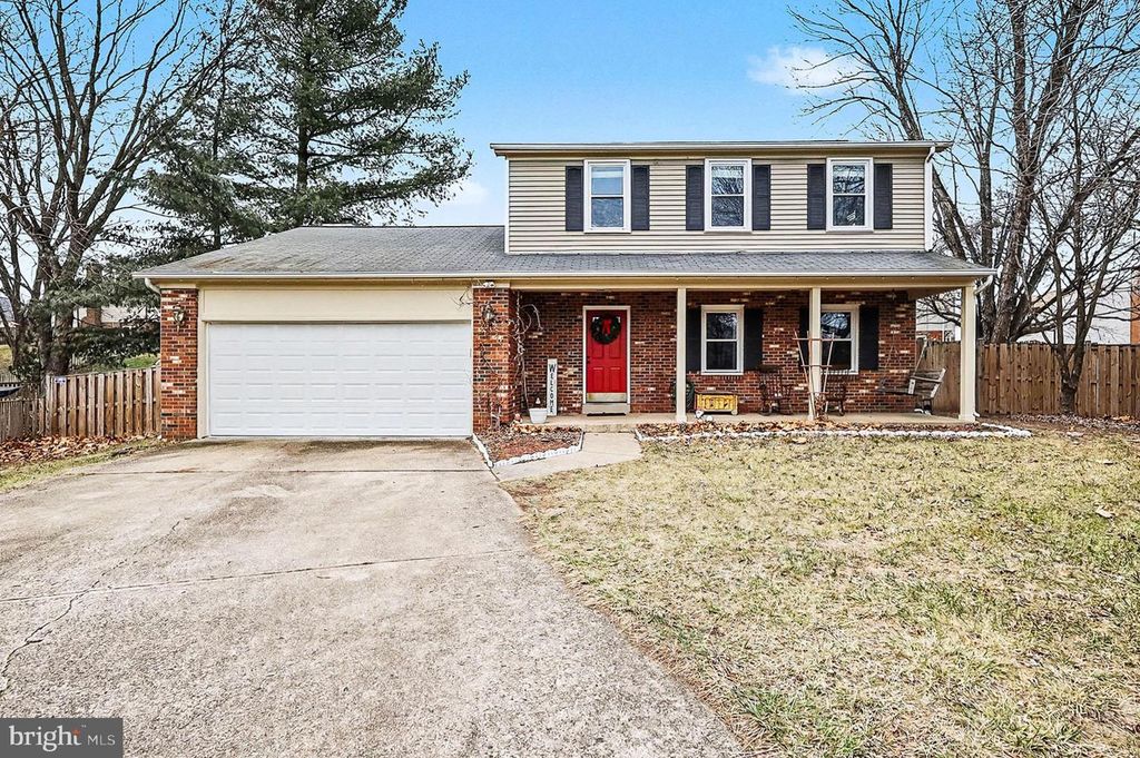 12807 LADY FAIRFAX CIR, Herndon, VA 20170