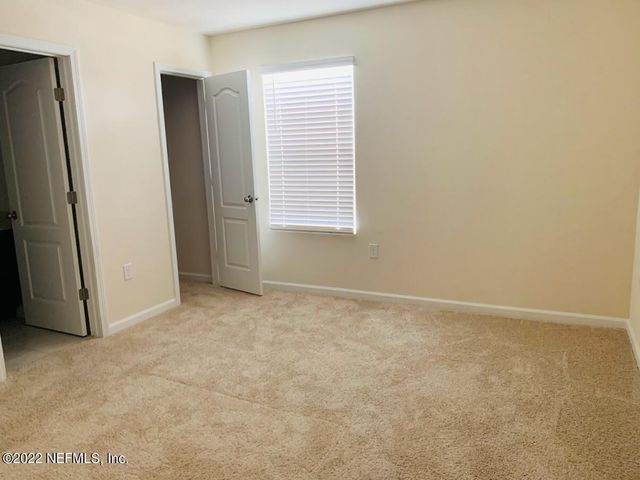 7987 ECHO SPRINGS Road, Jacksonville, FL 32256