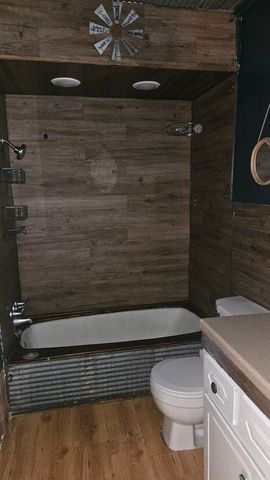 249 N Fordyce St, Rector, AR 72461