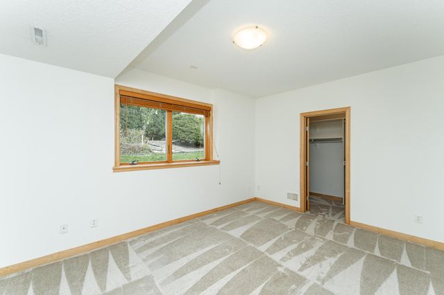 2234 Baihly Hills Drive SW, Rochester, MN 55902