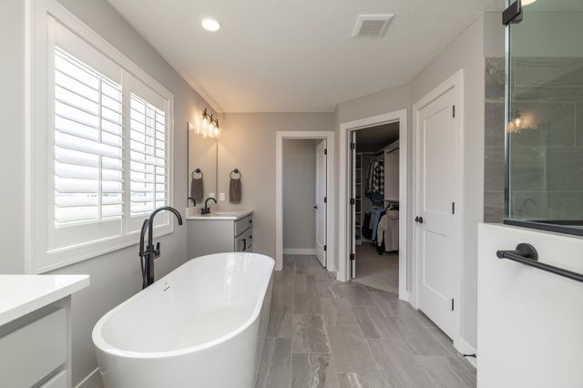 14714 146th Avenue N, Dayton, MN 55327