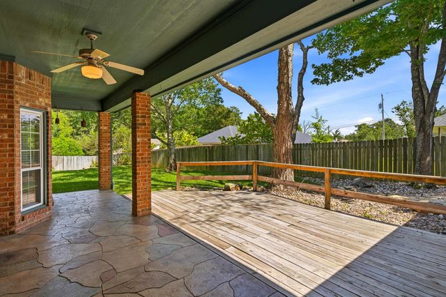 1506 Walter St, Longview, TX 75605
