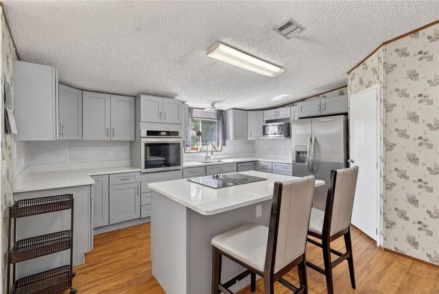 2916 KEENE COUNTRY COURT, Plant City, FL 33565