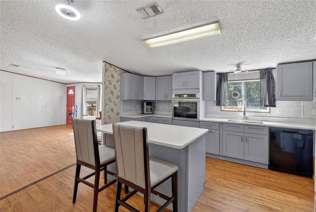 2916 KEENE COUNTRY COURT, Plant City, FL 33565