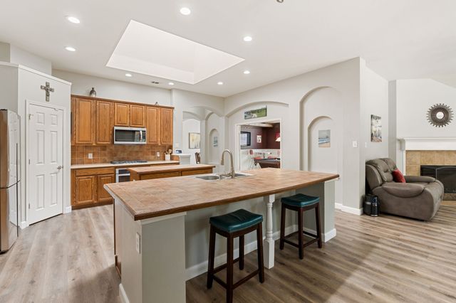 416 Love Bird Lane, Murphy, TX 75094