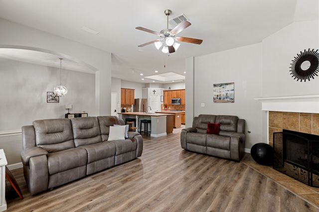 416 Love Bird Lane, Murphy, TX 75094