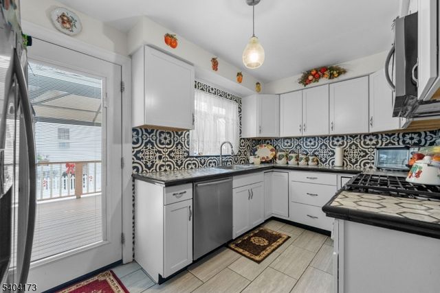 15 Spruce Pl, Denville Twp., NJ 07834