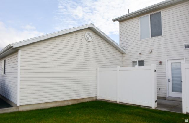 416 W 1925 N, Harrisville, UT 84404