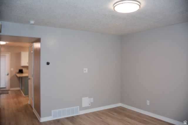 416 W 1925 N, Harrisville, UT 84404