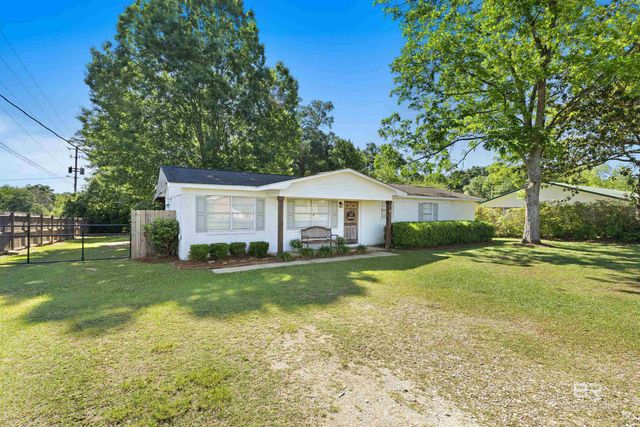 23218 Pecan Street, Robertsdale, AL 36567