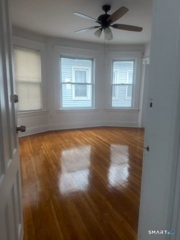 831-833 William Street 3, Bridgeport, CT 06608
