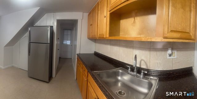 831-833 William Street 3, Bridgeport, CT 06608