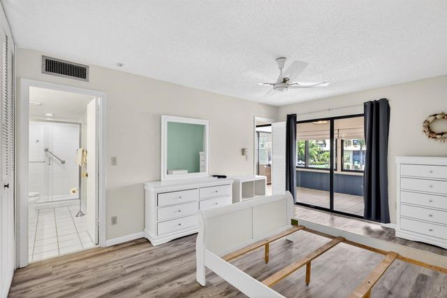 1800 SE Saint Lucie Boulevard 11-203, Stuart, FL 34996