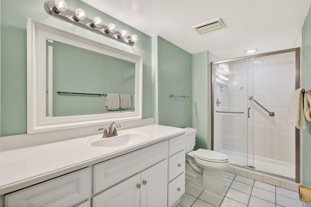 1800 SE Saint Lucie Boulevard 11-203, Stuart, FL 34996
