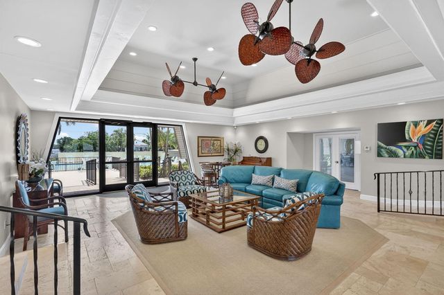 1800 SE Saint Lucie Boulevard 11-203, Stuart, FL 34996