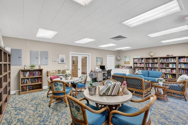 1800 SE Saint Lucie Boulevard 11-203, Stuart, FL 34996