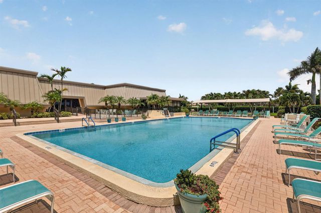 1800 SE Saint Lucie Boulevard 11-203, Stuart, FL 34996