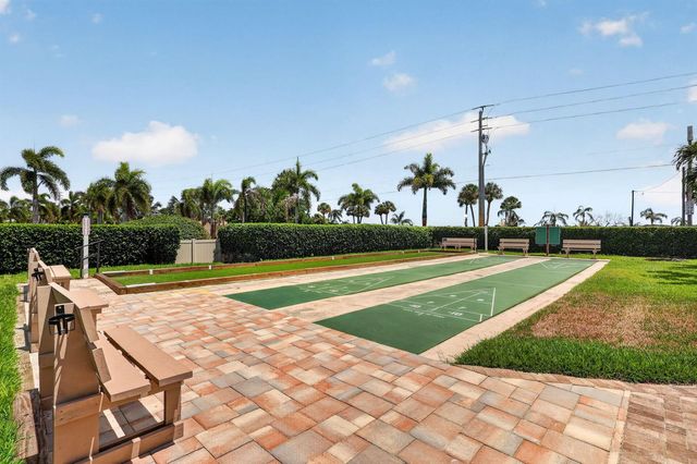1800 SE Saint Lucie Boulevard 11-203, Stuart, FL 34996