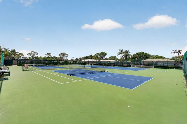 1800 SE Saint Lucie Boulevard 11-203, Stuart, FL 34996