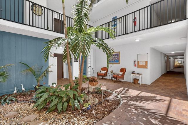 1800 SE Saint Lucie Boulevard 11-203, Stuart, FL 34996