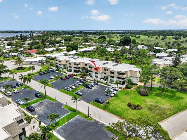 1800 SE Saint Lucie Boulevard 11-203, Stuart, FL 34996