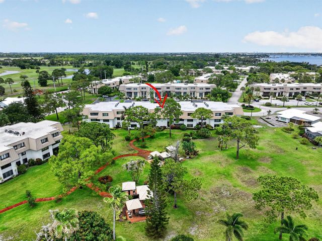 1800 SE Saint Lucie Boulevard 11-203, Stuart, FL 34996