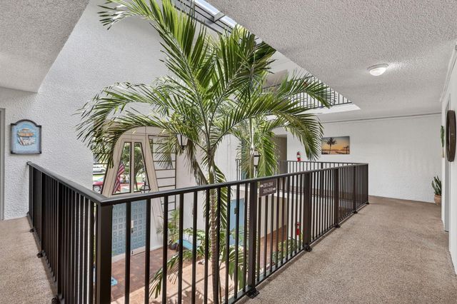 1800 SE Saint Lucie Boulevard 11-203, Stuart, FL 34996