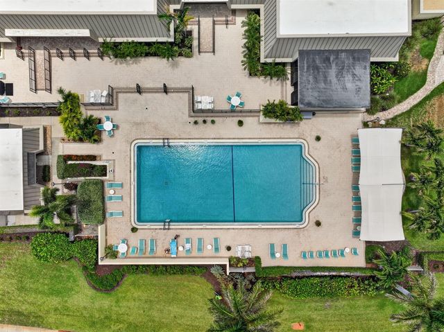 1800 SE Saint Lucie Boulevard 11-203, Stuart, FL 34996