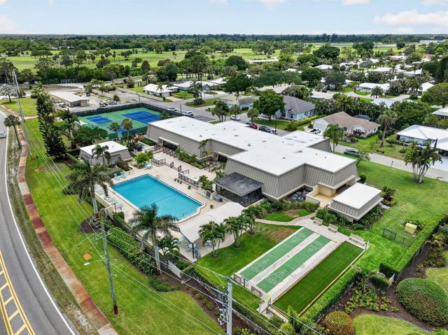 1800 SE Saint Lucie Boulevard 11-203, Stuart, FL 34996