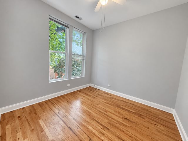 1830 W Superior Street 3F, Chicago, IL 60622