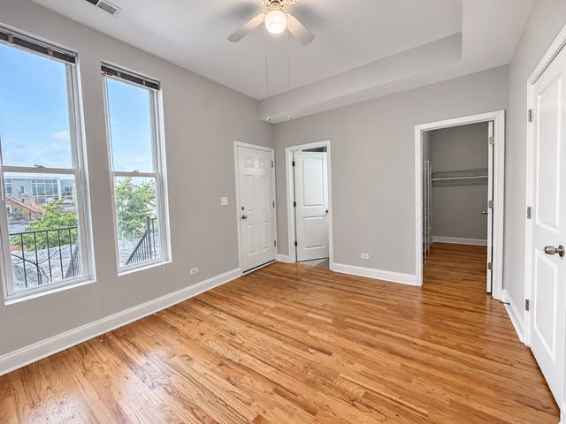 1830 W Superior Street 3F, Chicago, IL 60622