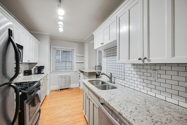 3501 Dupont Avenue S 1, Minneapolis, MN 55408