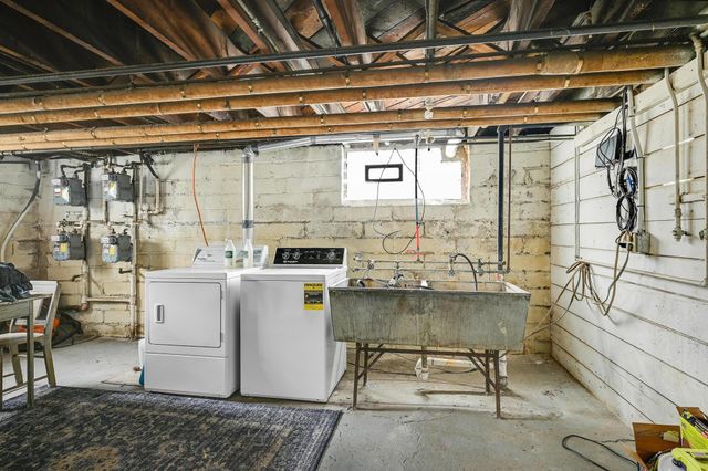 3501 Dupont Avenue S 1, Minneapolis, MN 55408