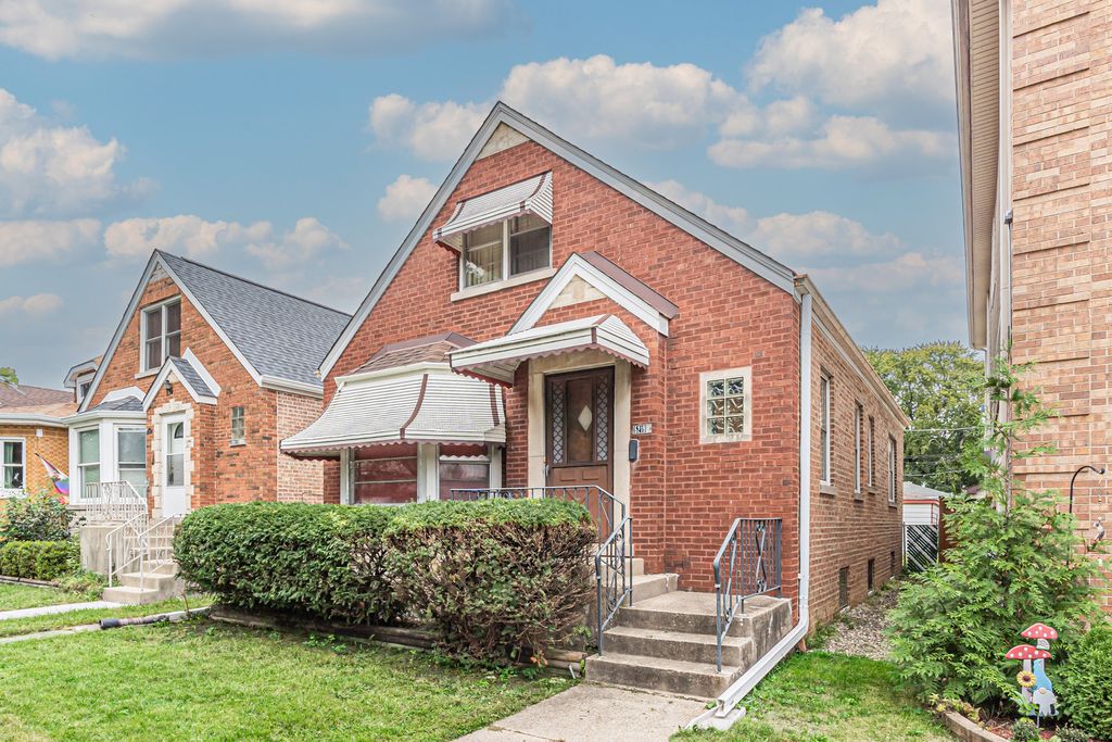 5219 N Marmora Avenue, Chicago, IL 60630 — photo 3