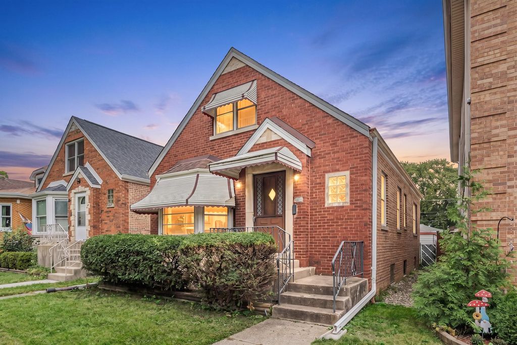 5219 N Marmora Avenue, Chicago, IL 60630 — photo 4