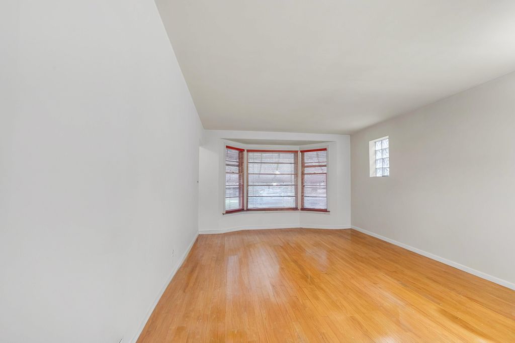 5219 N Marmora Avenue, Chicago, IL 60630 — photo 5