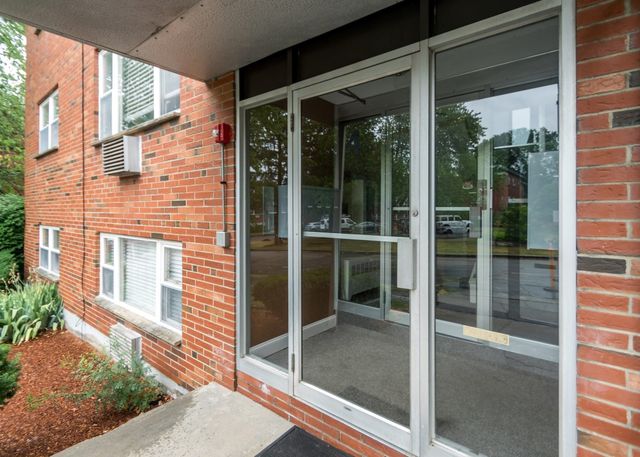 1105 Lexington Street 4-1, Waltham, MA 02452
