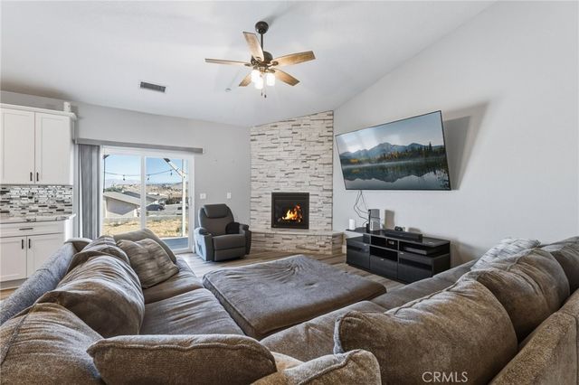 16169 Rancherias, Apple Valley, CA 92307