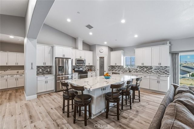 16169 Rancherias, Apple Valley, CA 92307