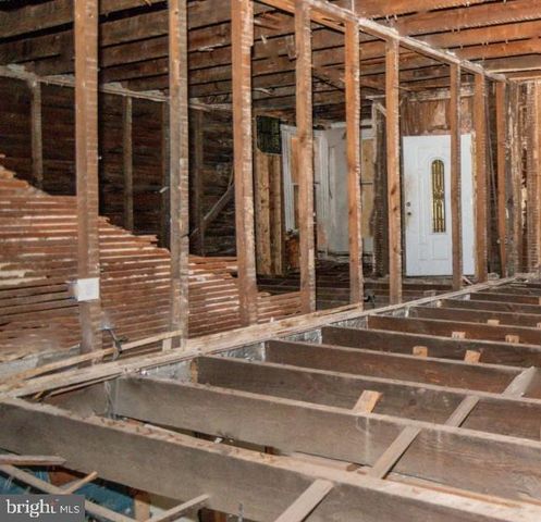 1533 U ST SE, Washington, DC 20020