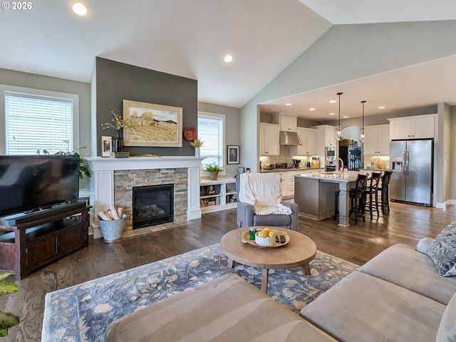 6413 Se KETCHUM St, Milwaukie, OR 97267