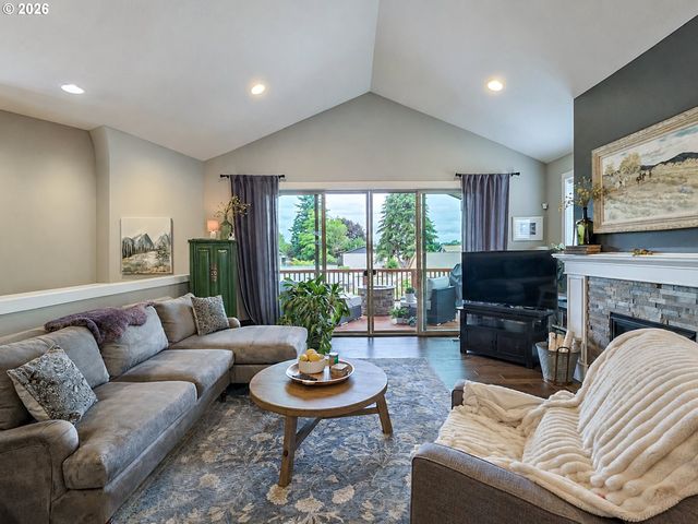 6413 Se KETCHUM St, Milwaukie, OR 97267