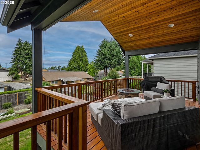 6413 Se KETCHUM St, Milwaukie, OR 97267