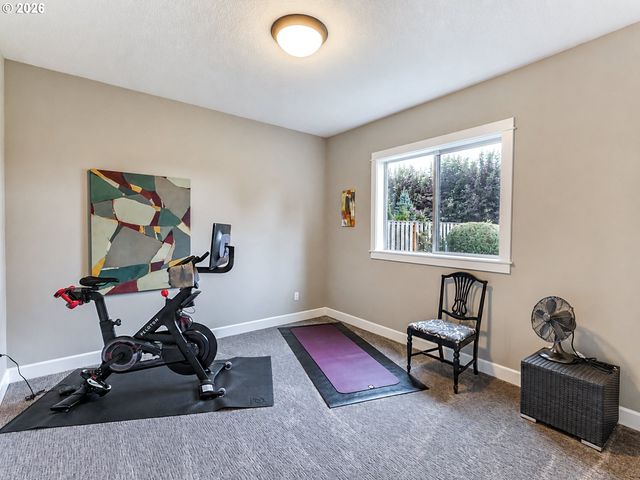 6413 Se KETCHUM St, Milwaukie, OR 97267