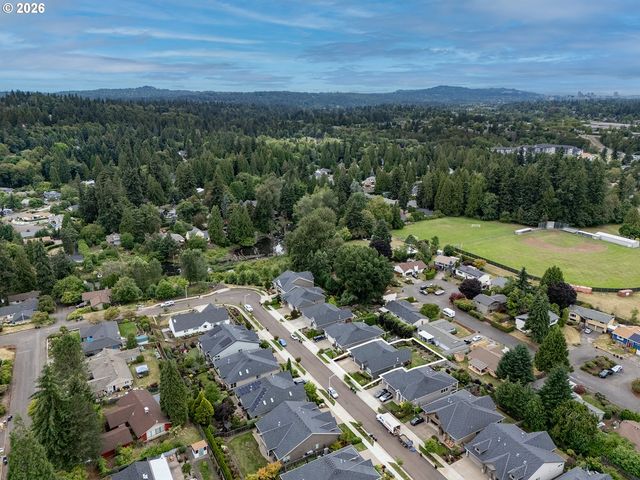 6413 Se KETCHUM St, Milwaukie, OR 97267