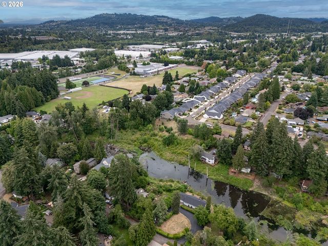 6413 Se KETCHUM St, Milwaukie, OR 97267