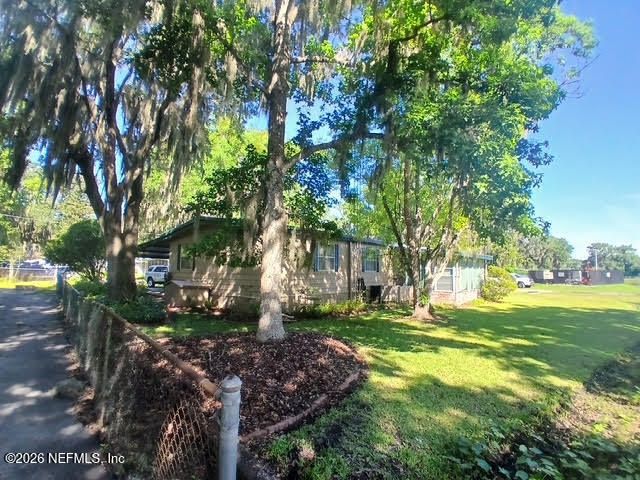 114 N GERALDO Road, East Palatka, FL 32131
